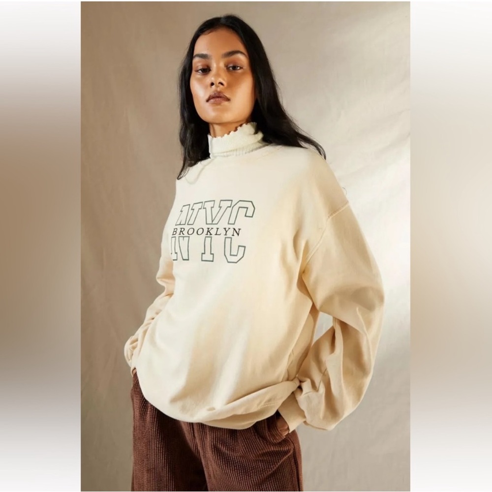Urban Outfitters NYC Sweatshirt
